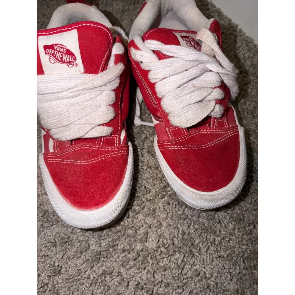 Boy vans red checkered knu Skools 4.5